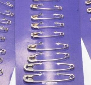 Tira alfiler de gancho